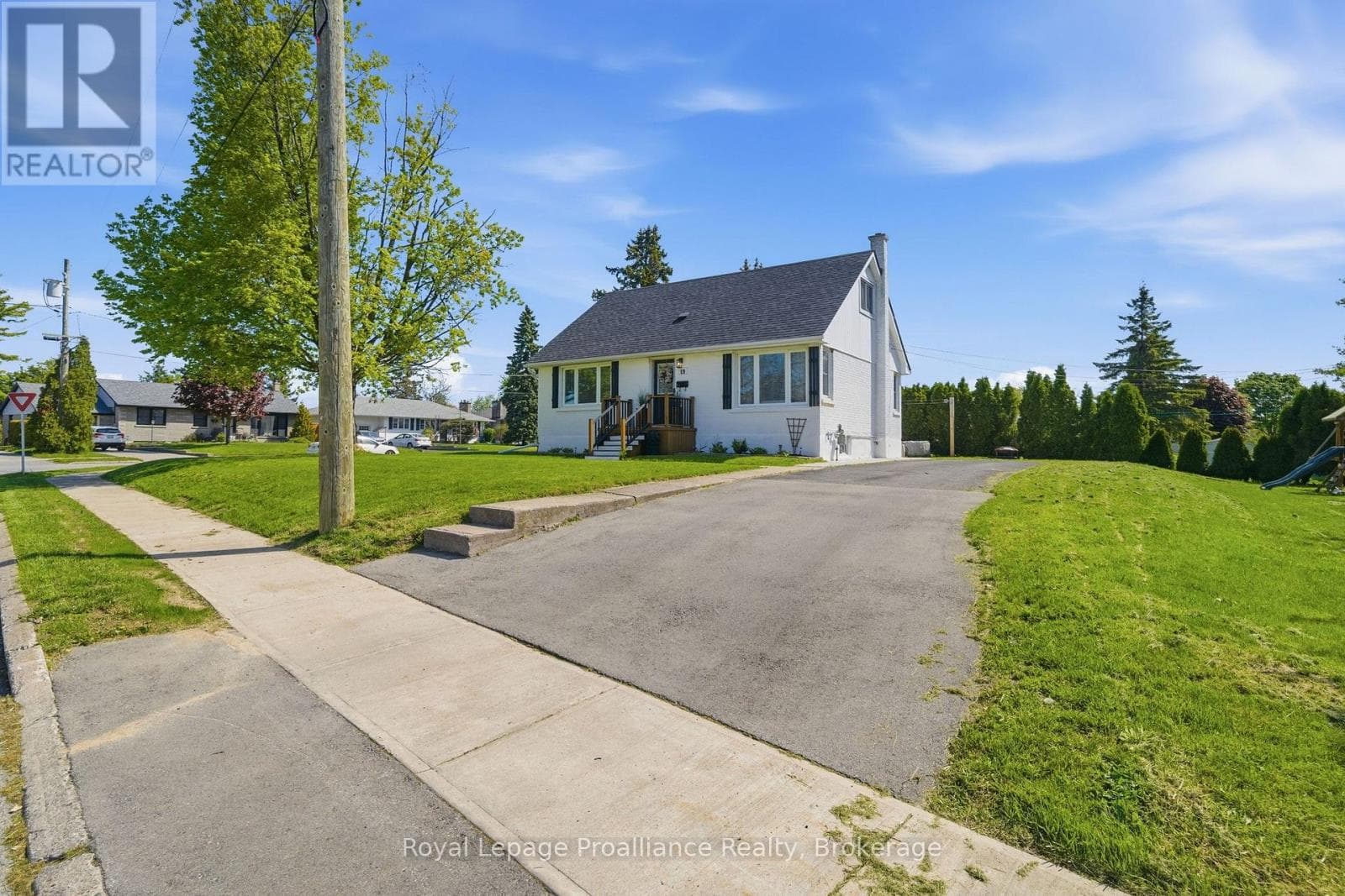 19 COLEMAN DRIVE, Central Lakes — photo 2