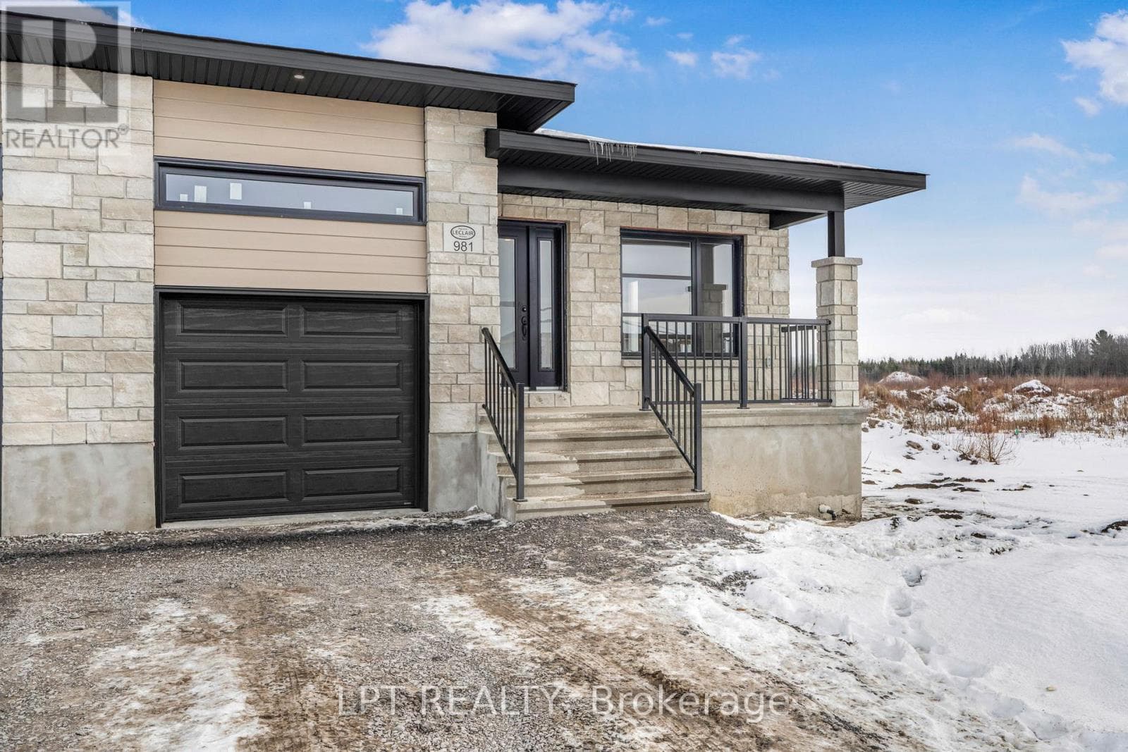 967 KATIA STREET, Ottawa — photo 4