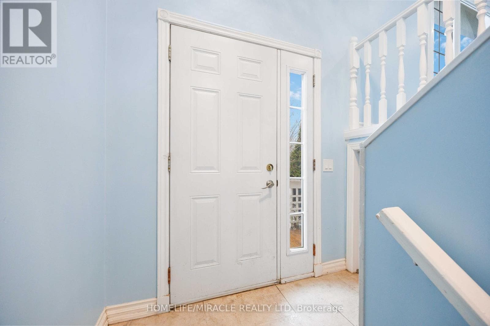 839 MOUNTAIN ASH ROAD, Toronto — photo 2