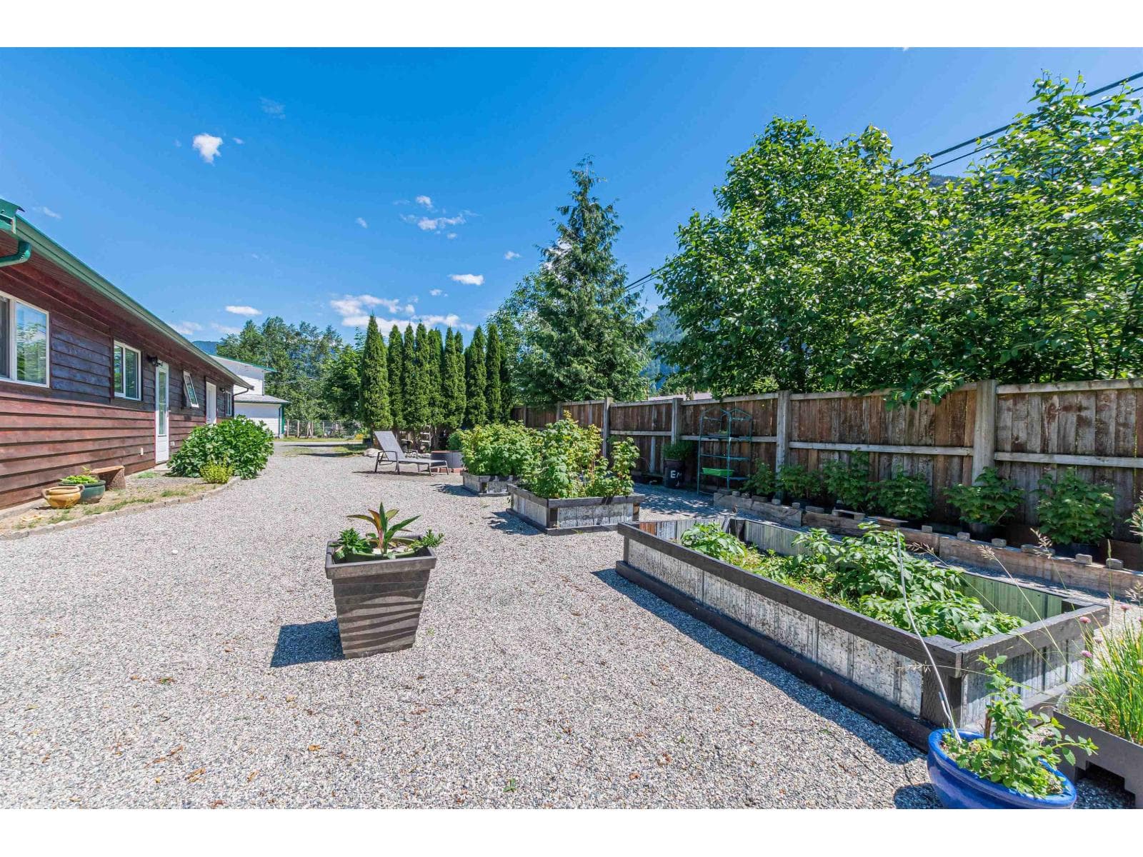 58465 LAIDLAW ROAD, Laidlaw, Chilliwack — photo 4
