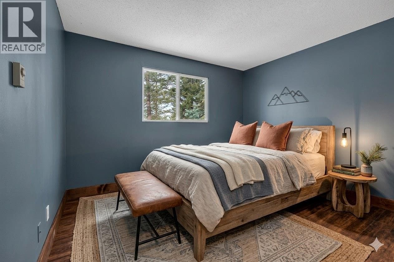 176 Jacobson Rd, Interior REALTORS® — photo 5