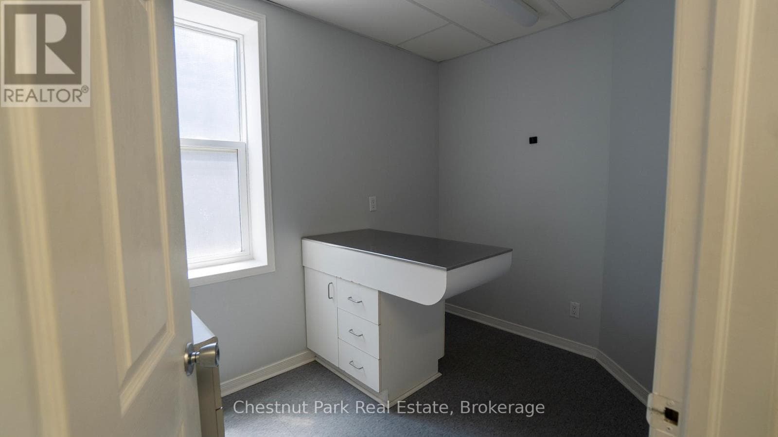 571 MUSKOKA ROAD NORTH, OnePoint — photo 5