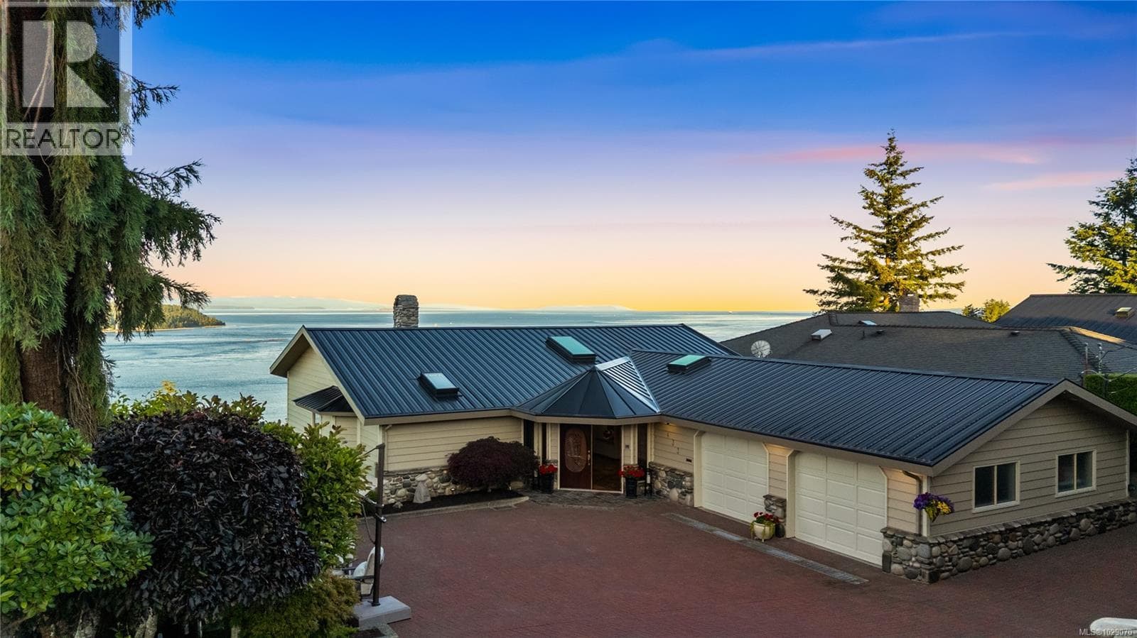 433 EAGLE RIDGE ROAD, Vancouver Island — photo 3