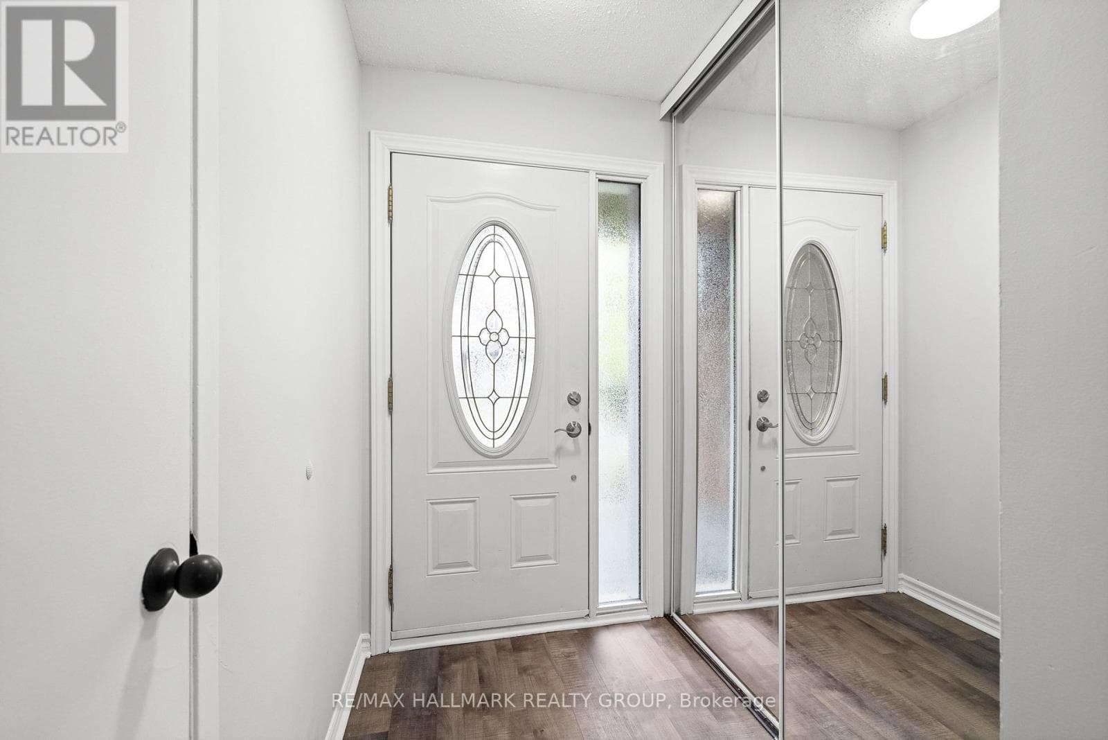 1083 MILLWOOD COURT, Ottawa — photo 4