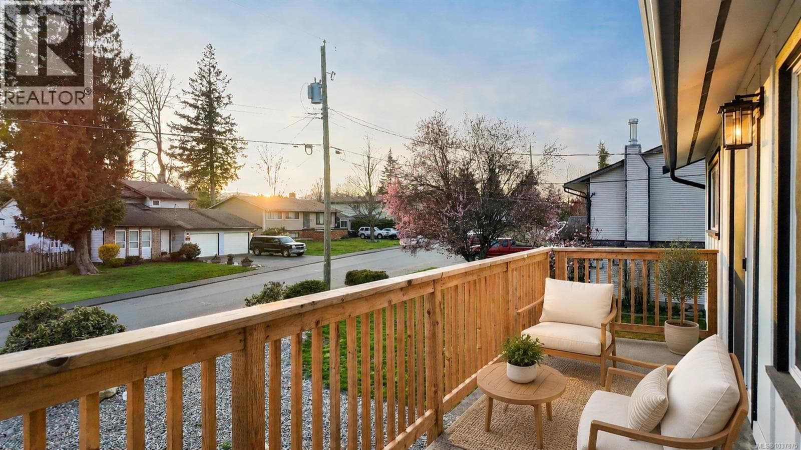 4644 MACINTYRE AVENUE, Vancouver Island — photo 3