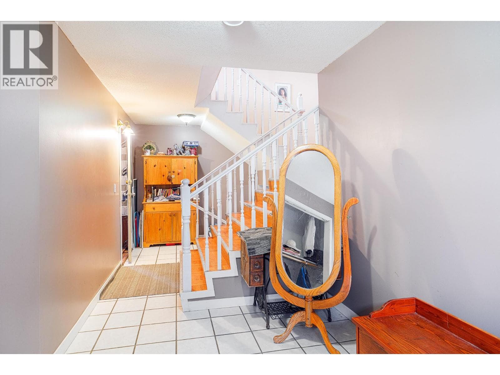 2980 BOUCHERIE ROAD, Interior REALTORS® — photo 5