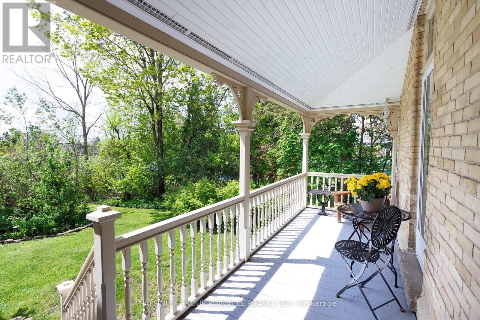 145 KING STREET, Central Lakes — photo 4