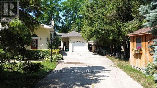 213 HURON ROAD, OnePoint — photo 3