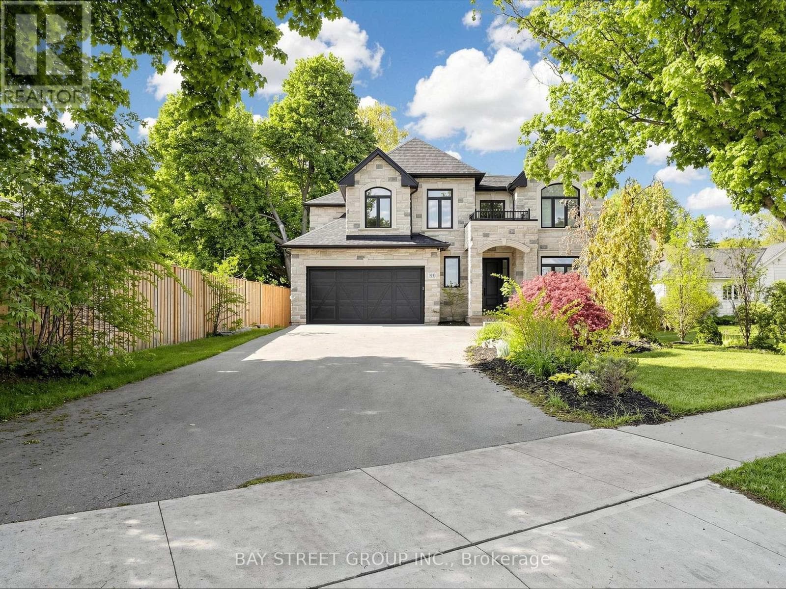 315 WILSON STREET WEST, Toronto — photo 2