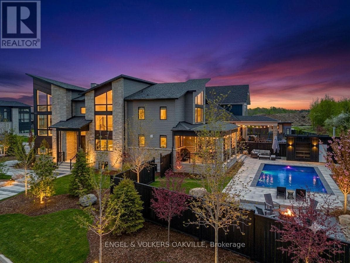 117 STONELEIGH DRIVE in 