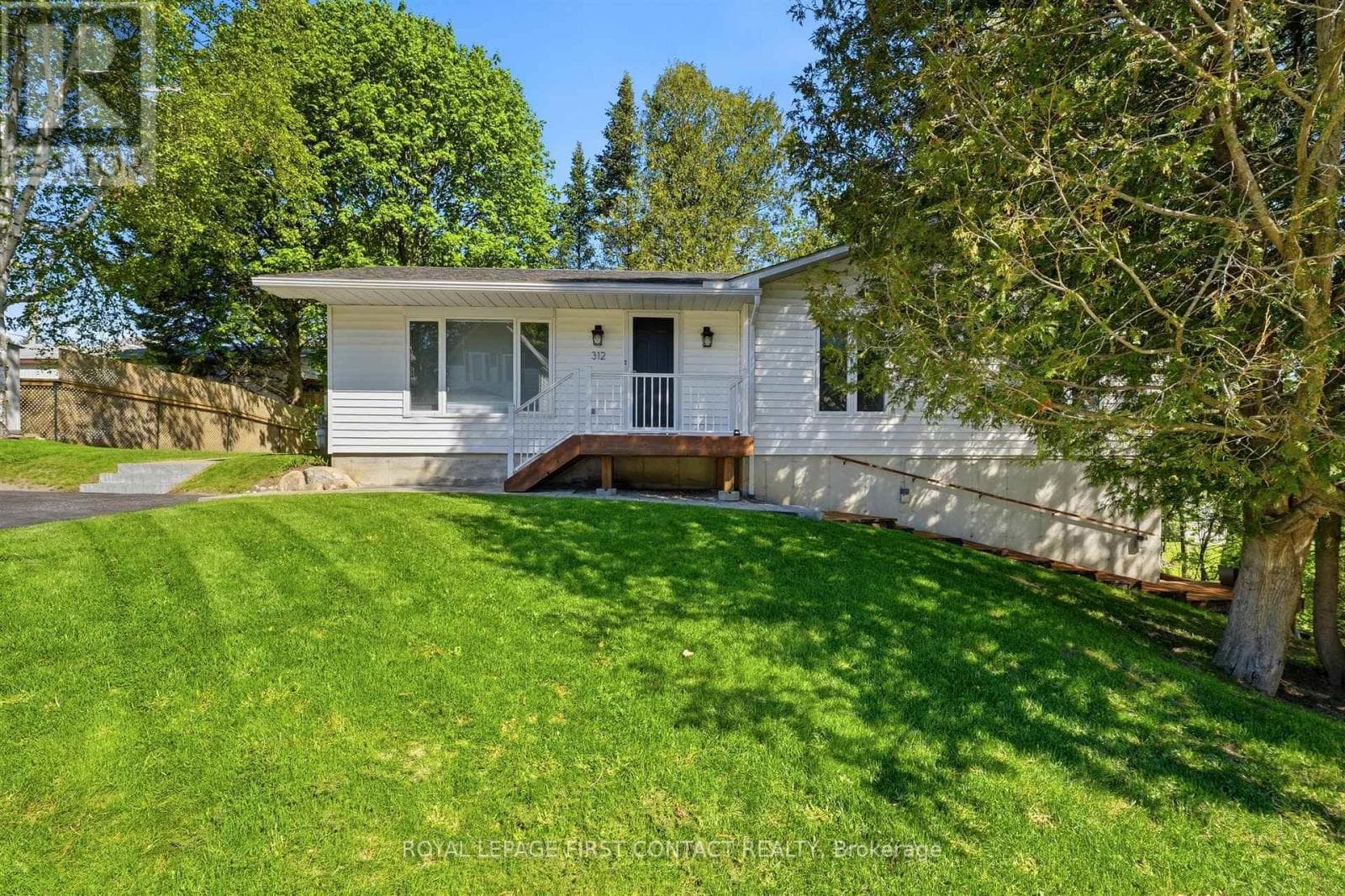 312 BARNETT AVENUE, Toronto — photo 2