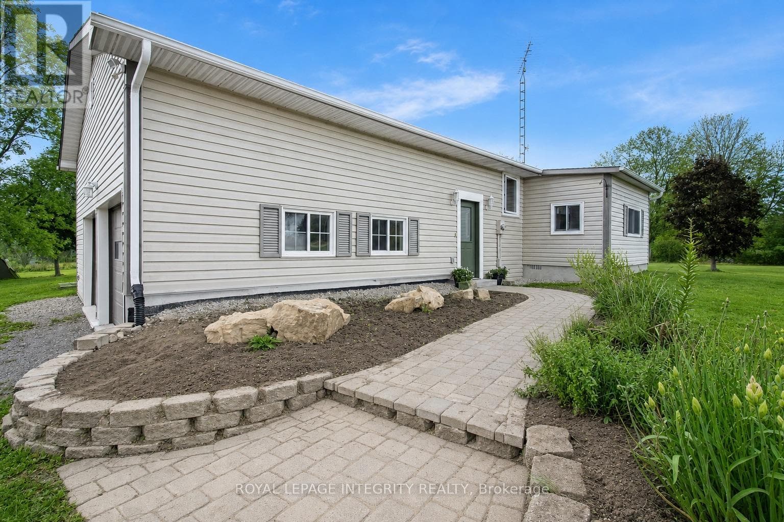 677 BOWES SIDE ROAD in 