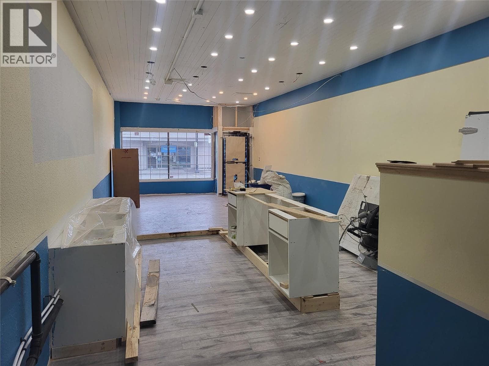 6278 MAIN STREET Street, Interior REALTORS® — photo 2