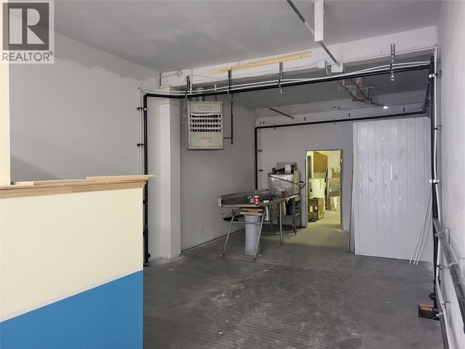 6278 MAIN STREET Street, Interior REALTORS® — photo 4
