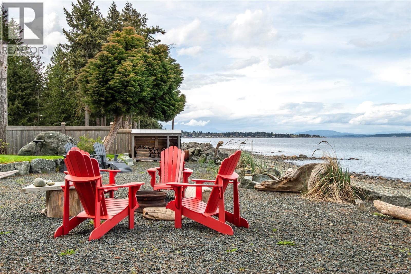 4123 Island Hwy S, Vancouver Island — photo 3