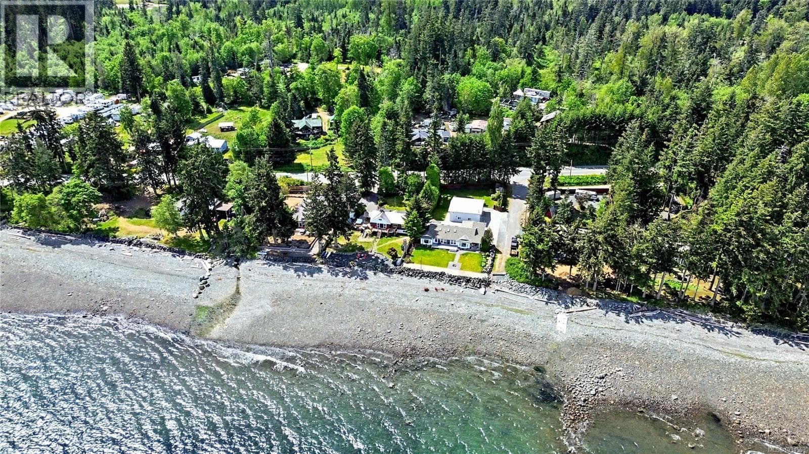 4123 Island Hwy S in 