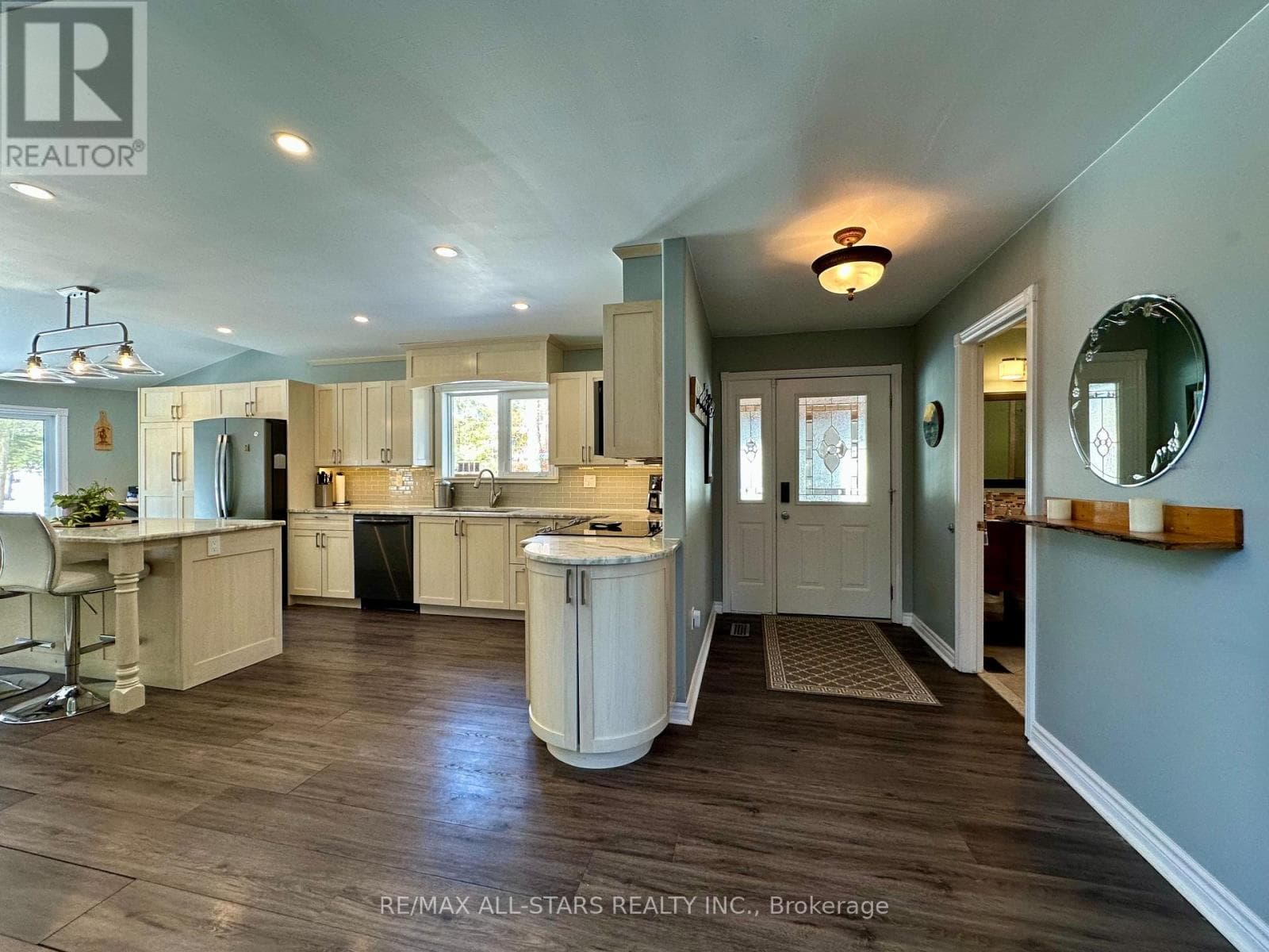 398 EDWINA DRIVE, Central Lakes — photo 4