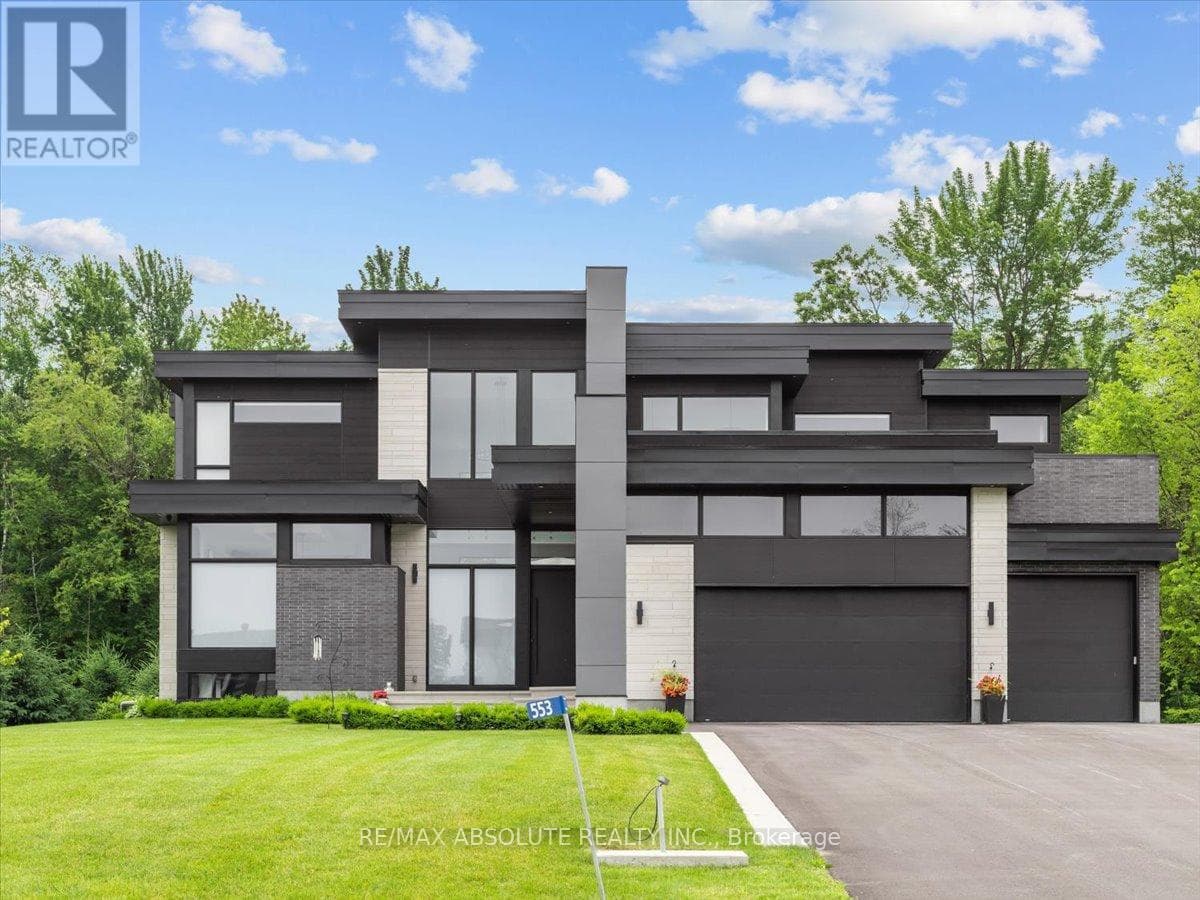 553 SHOREWAY DRIVE in GREELY