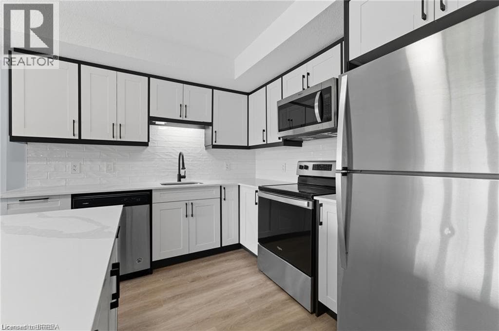 160 ROCHEFORT STREET STREET UNIT A17, Brantford — photo 5