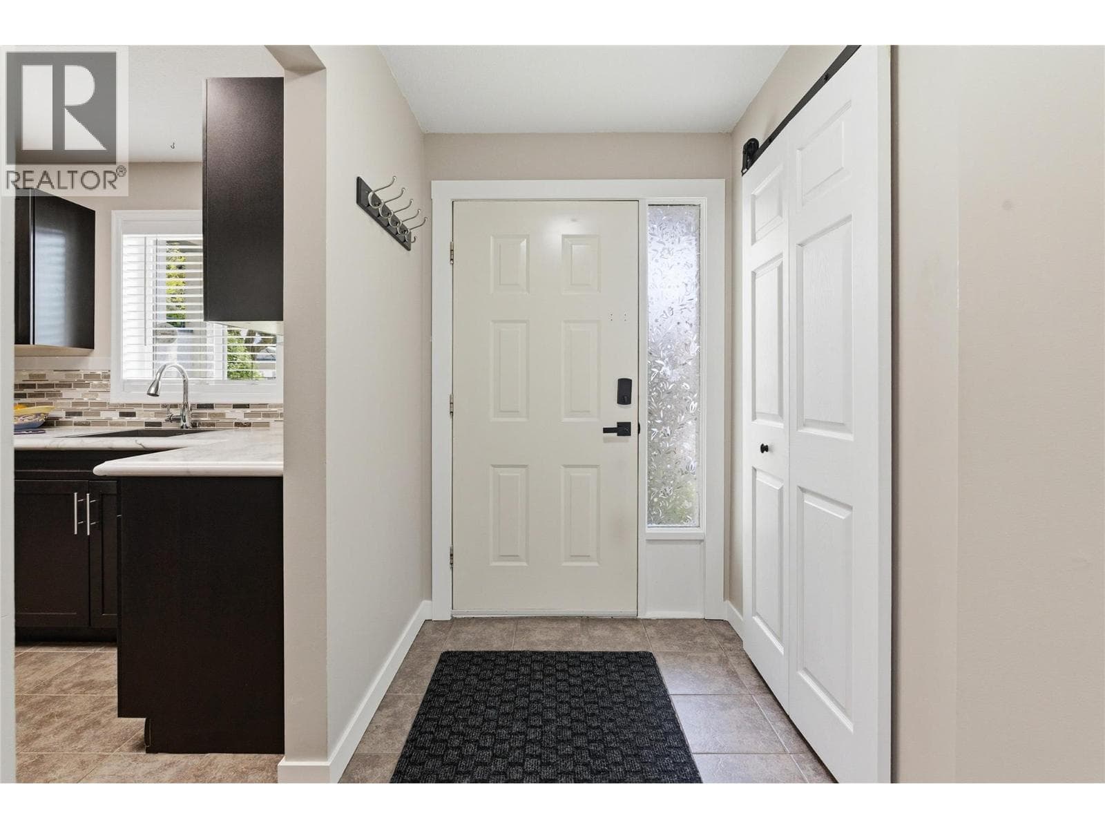 1480 TERAI ROAD UNIT 104, Interior REALTORS® — photo 4