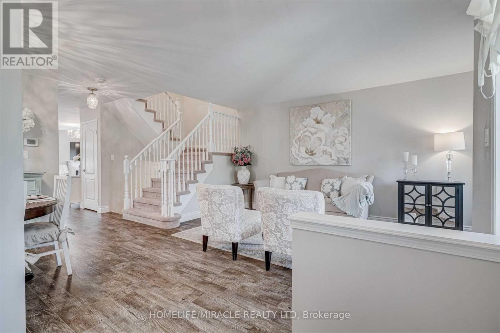 149 CARNWITH DRIVE EAST, Toronto — photo 3
