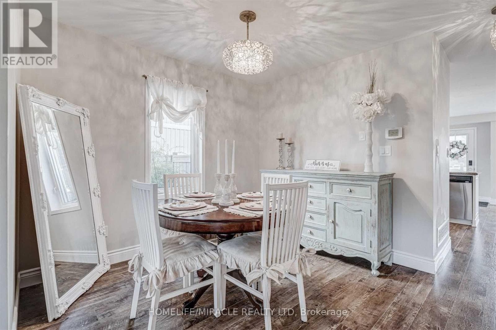 149 CARNWITH DRIVE EAST, Toronto — photo 5