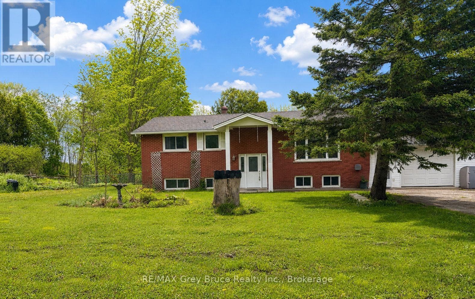 105 MAPLE GROVE LANE in 