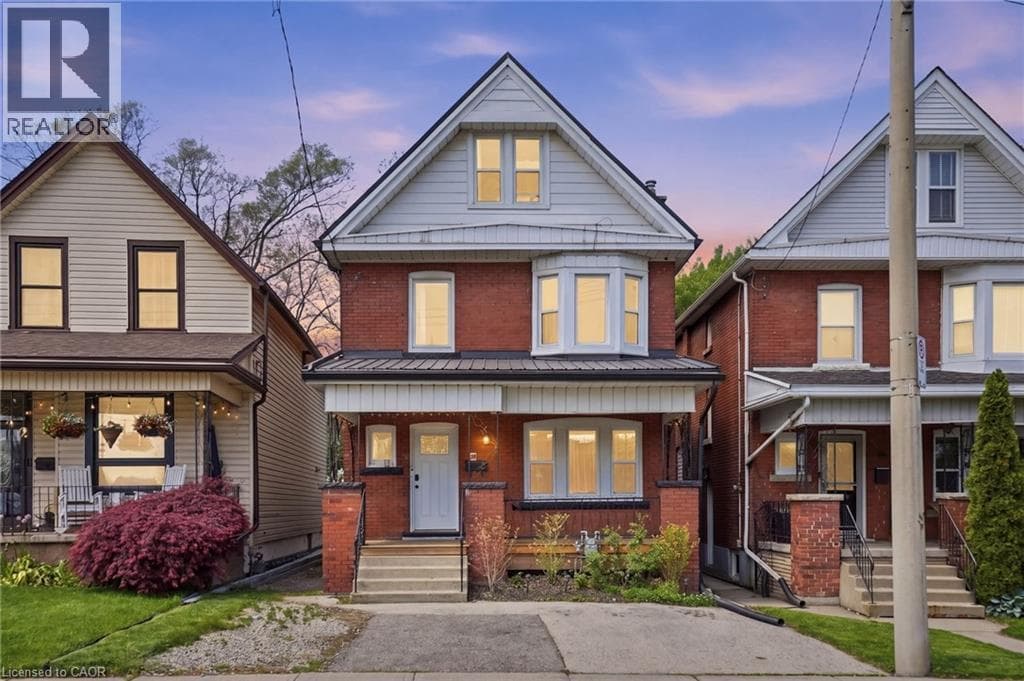 38 NORWAY AVENUE in Blakeley