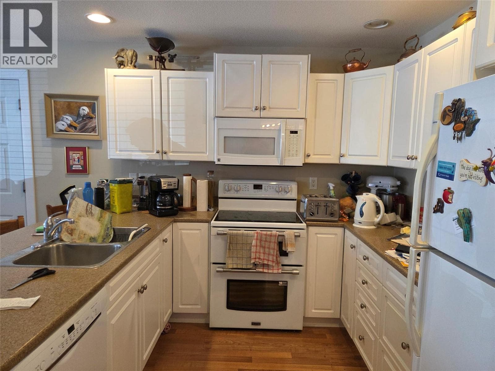 601 9th Street Unit# 2, Interior REALTORS® — photo 2