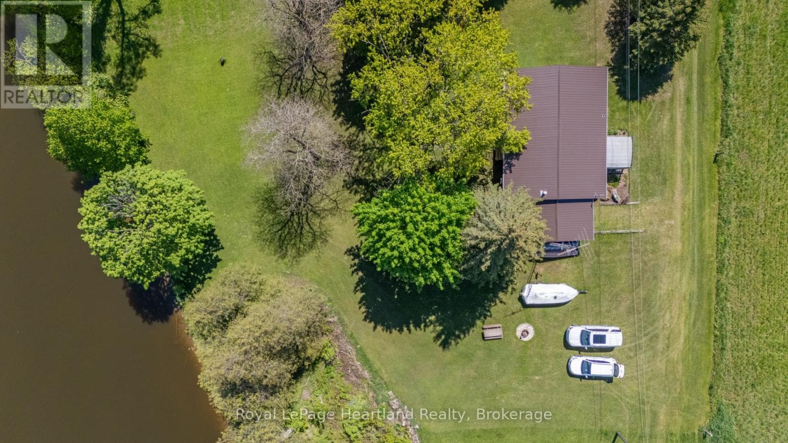 48 POECHMAN LANE, OnePoint — photo 3