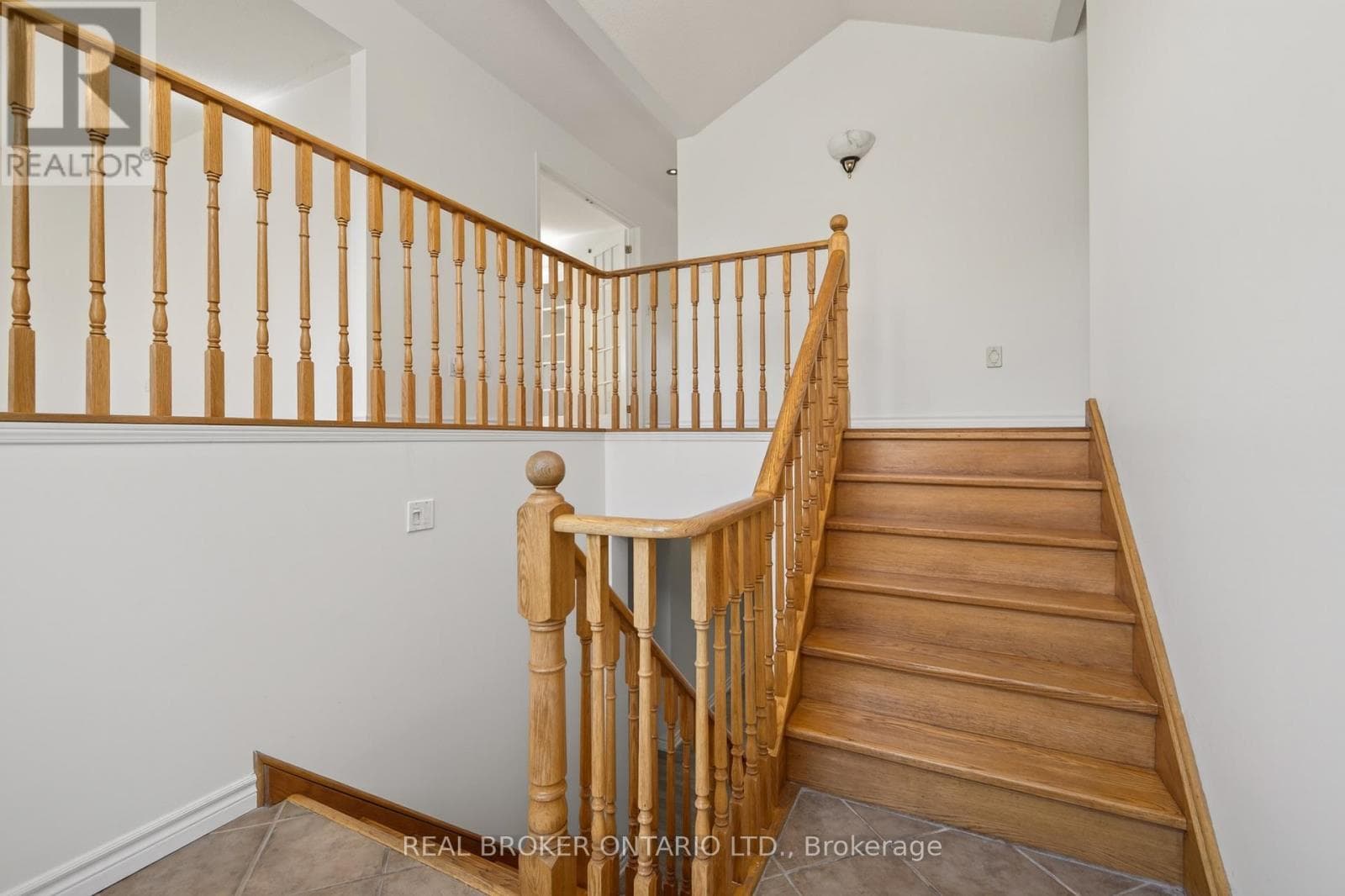 198 COLUMBIA ROAD, Toronto — photo 3