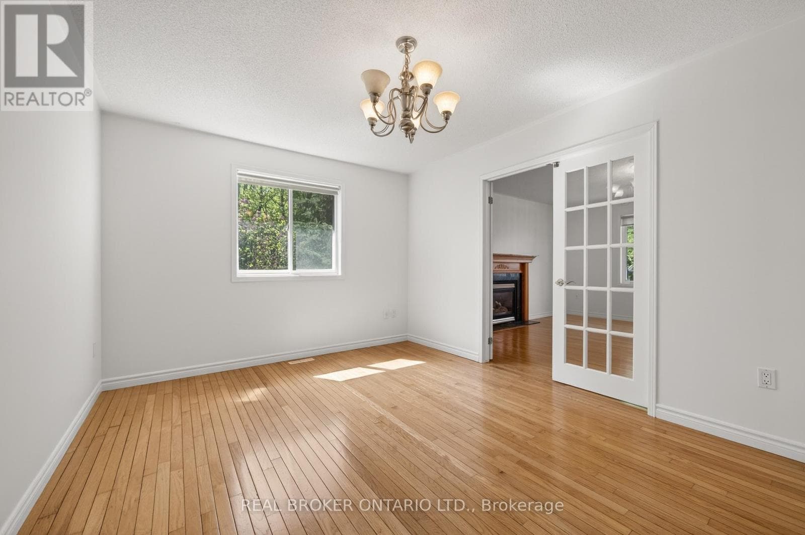198 COLUMBIA ROAD, Toronto — photo 4