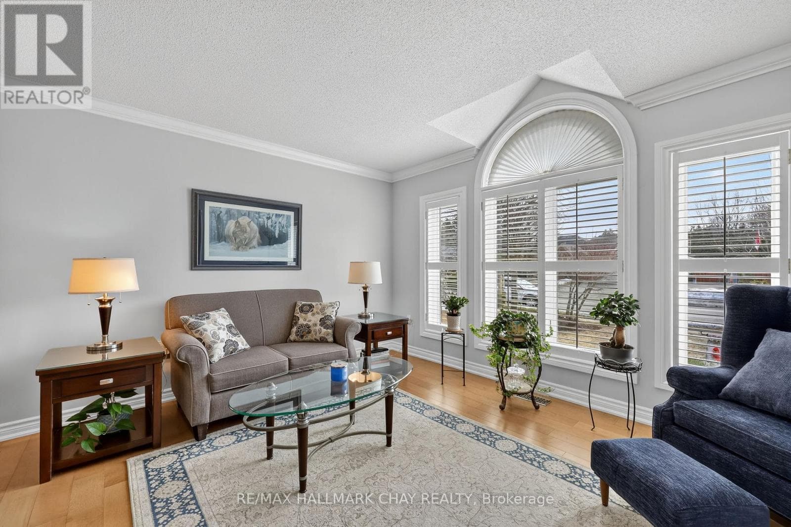 4 DARLING CRESCENT, Toronto — photo 4