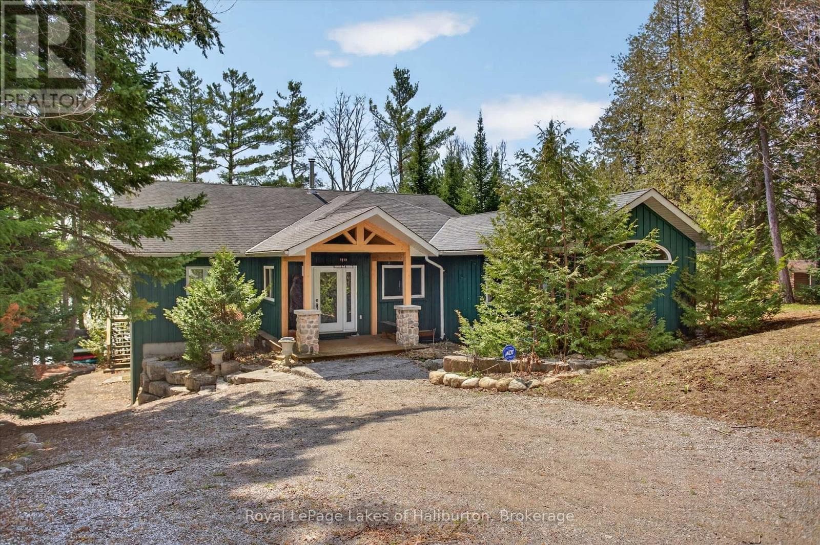 54 CLEARVIEW DRIVE, OnePoint — photo 2