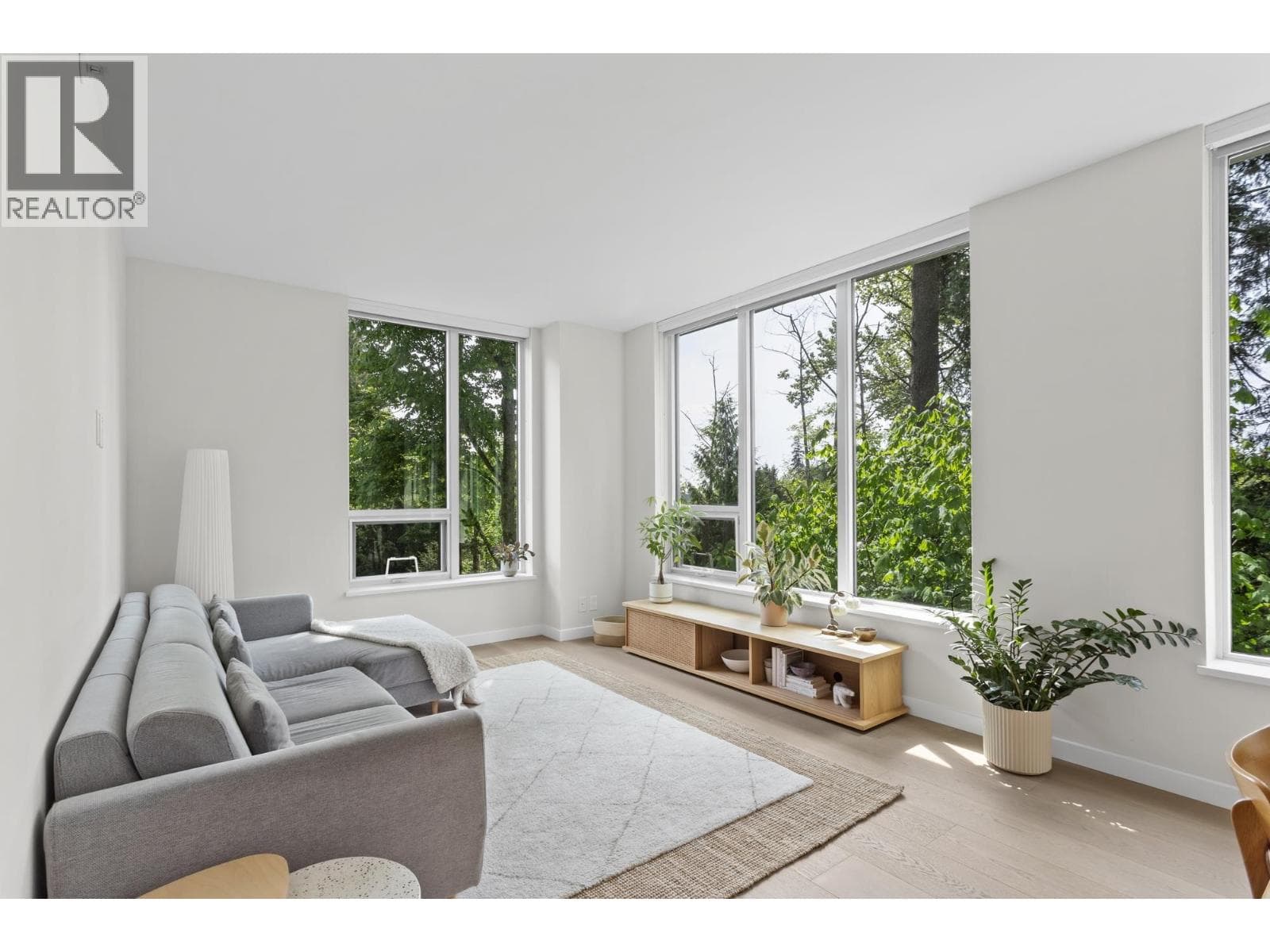 309 3533 ROSS DRIVE, Greater Vancouver — photo 2