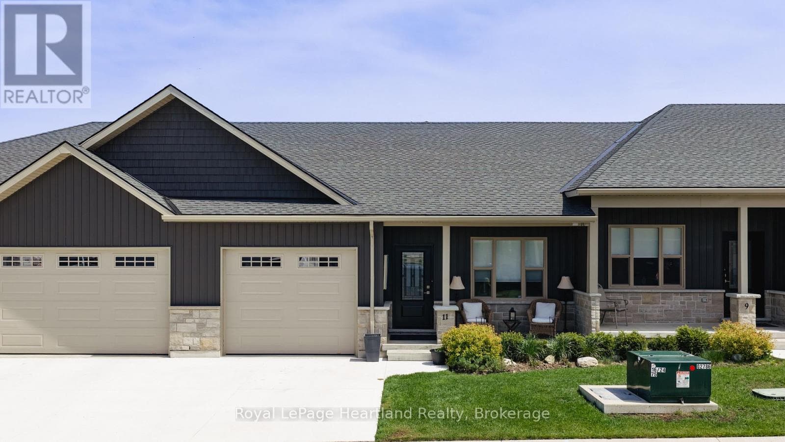 11 SILVER CREEK ROAD in 