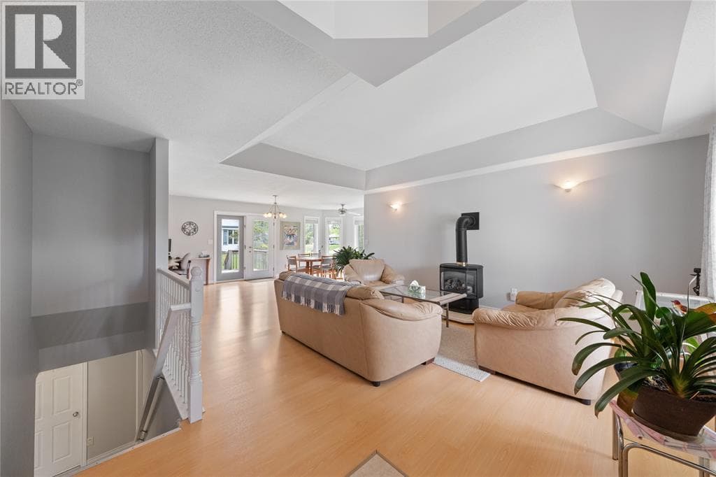 4335 BLUEPOINT DRIVE, Sarnia — photo 4
