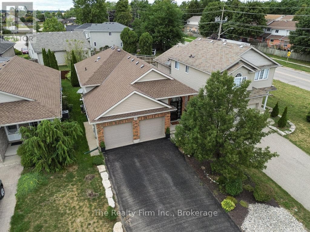 4 KERR CRESCENT, Woodstock-Ingersoll-Tillsonburg — photo 3
