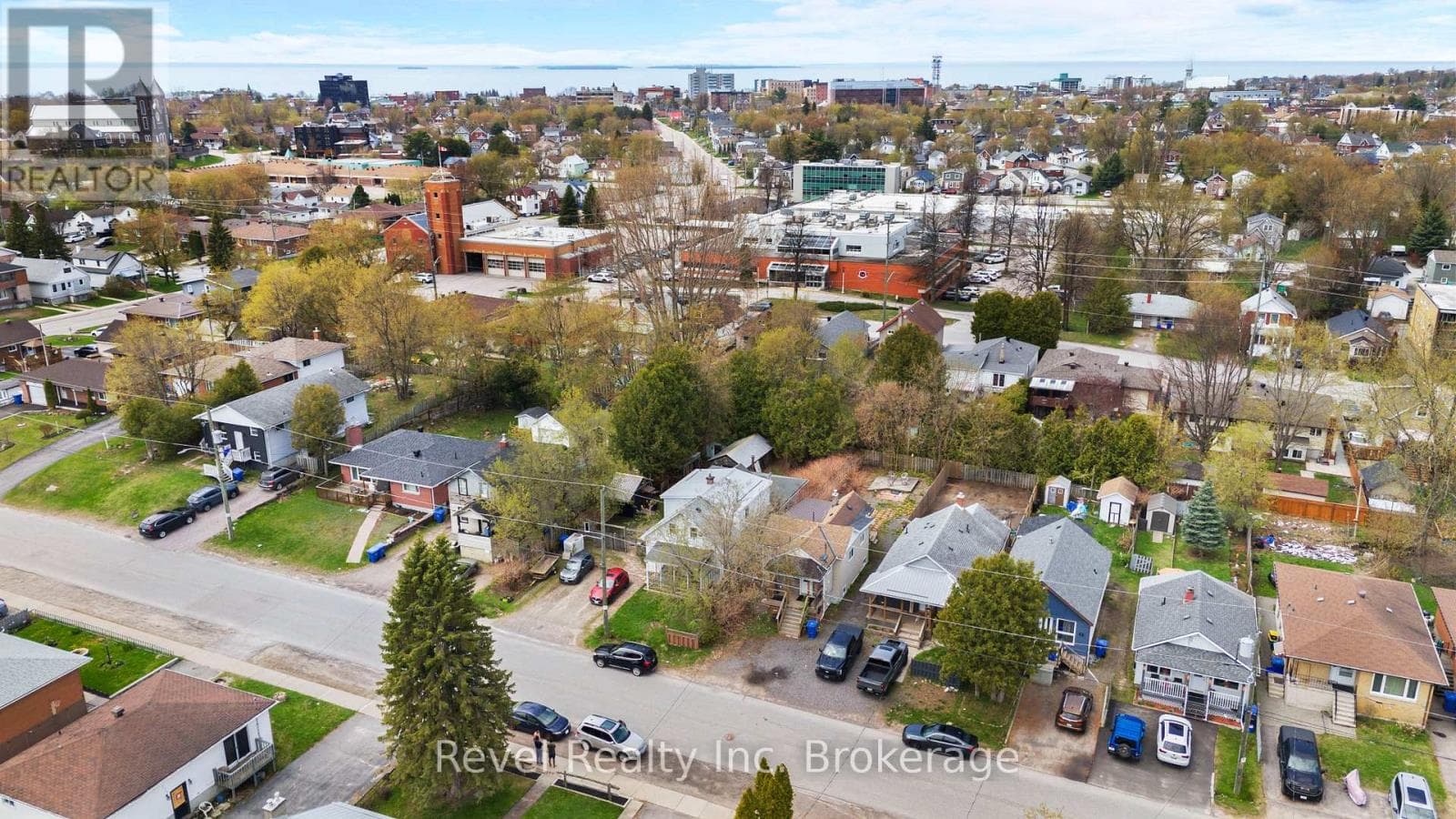 155 DUKE STREET W, North Bay — photo 3