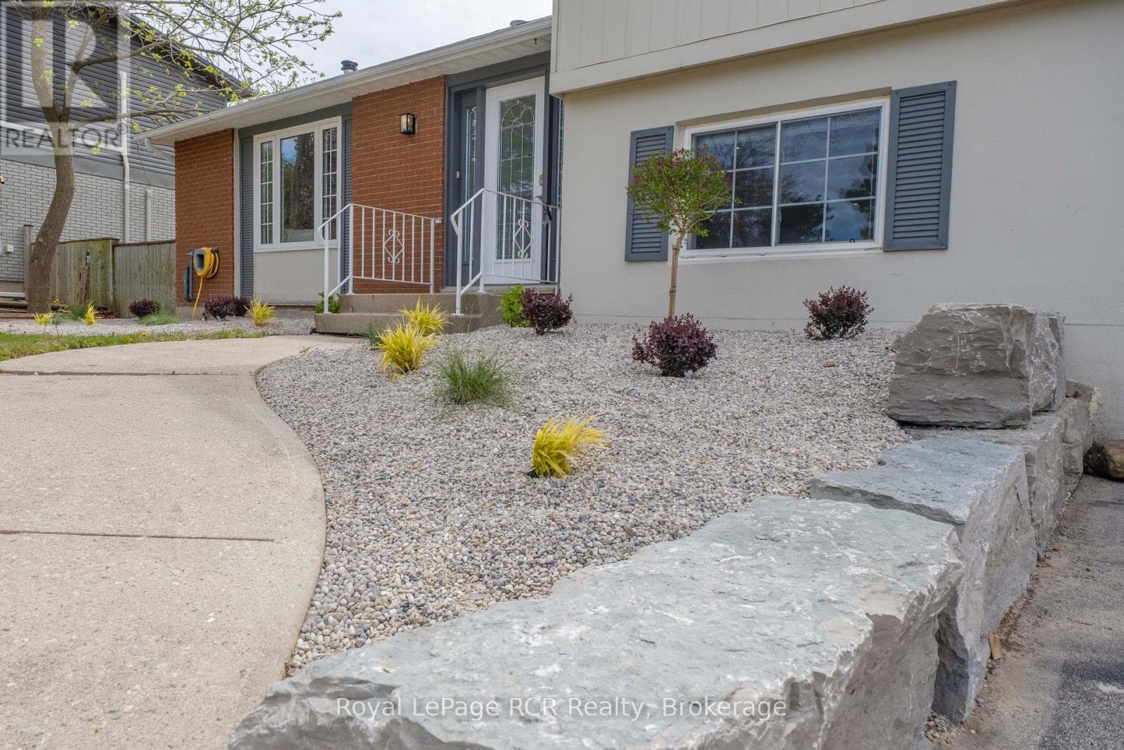 466 HIGHLAND DRIVE, OnePoint — photo 4