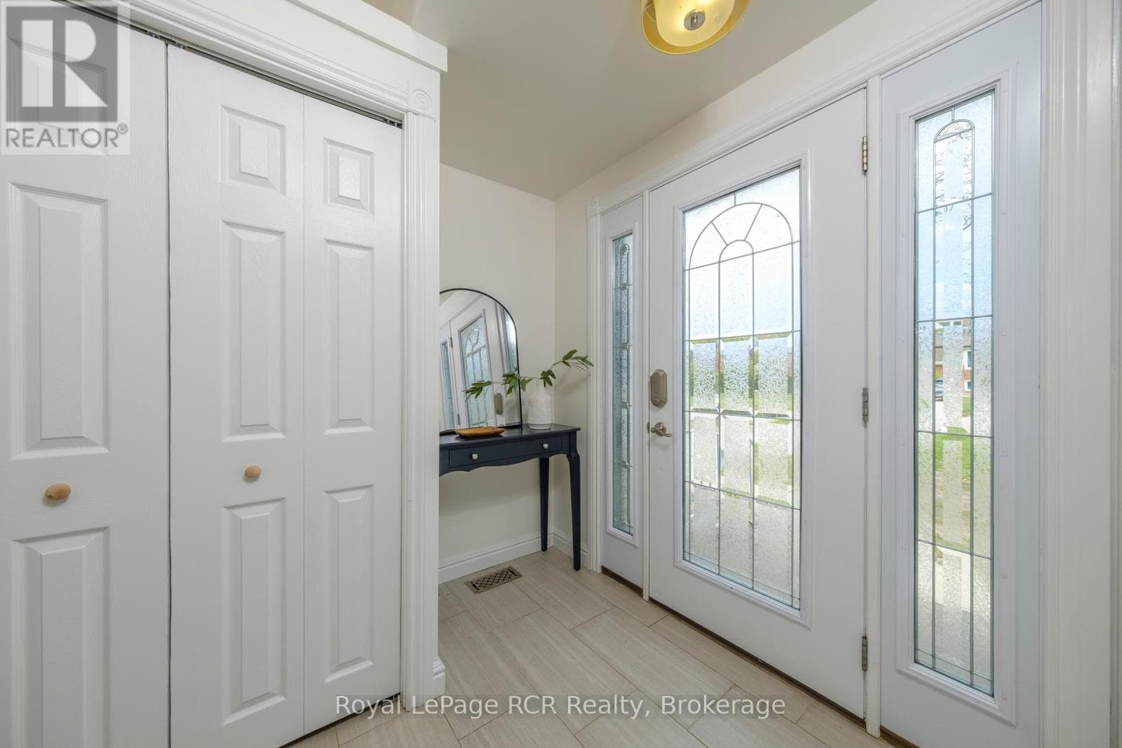 466 HIGHLAND DRIVE, OnePoint — photo 5