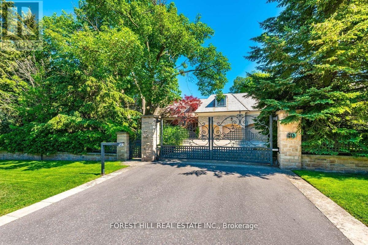 89 OLD COLONY ROAD, Toronto — photo 2