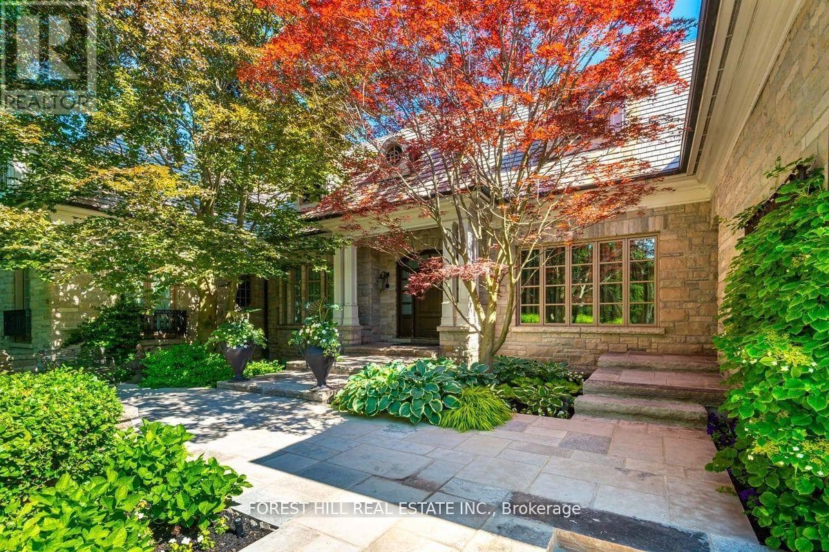 89 OLD COLONY ROAD, Toronto — photo 3