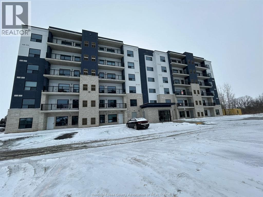 3320 STELLA CRESCENT Unit# 613 in Forest Glade