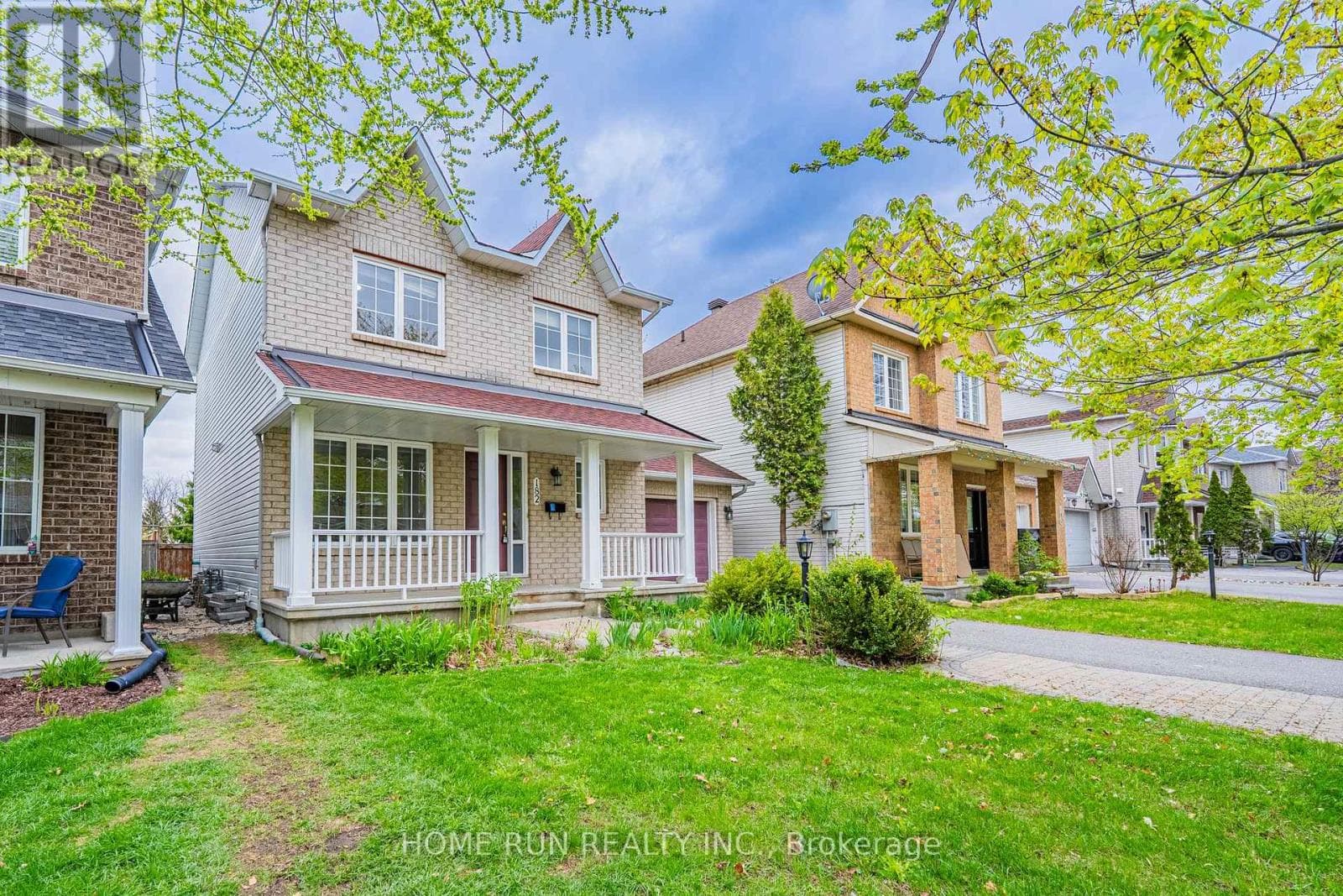 182 WINDHURST DRIVE, Ottawa — photo 2
