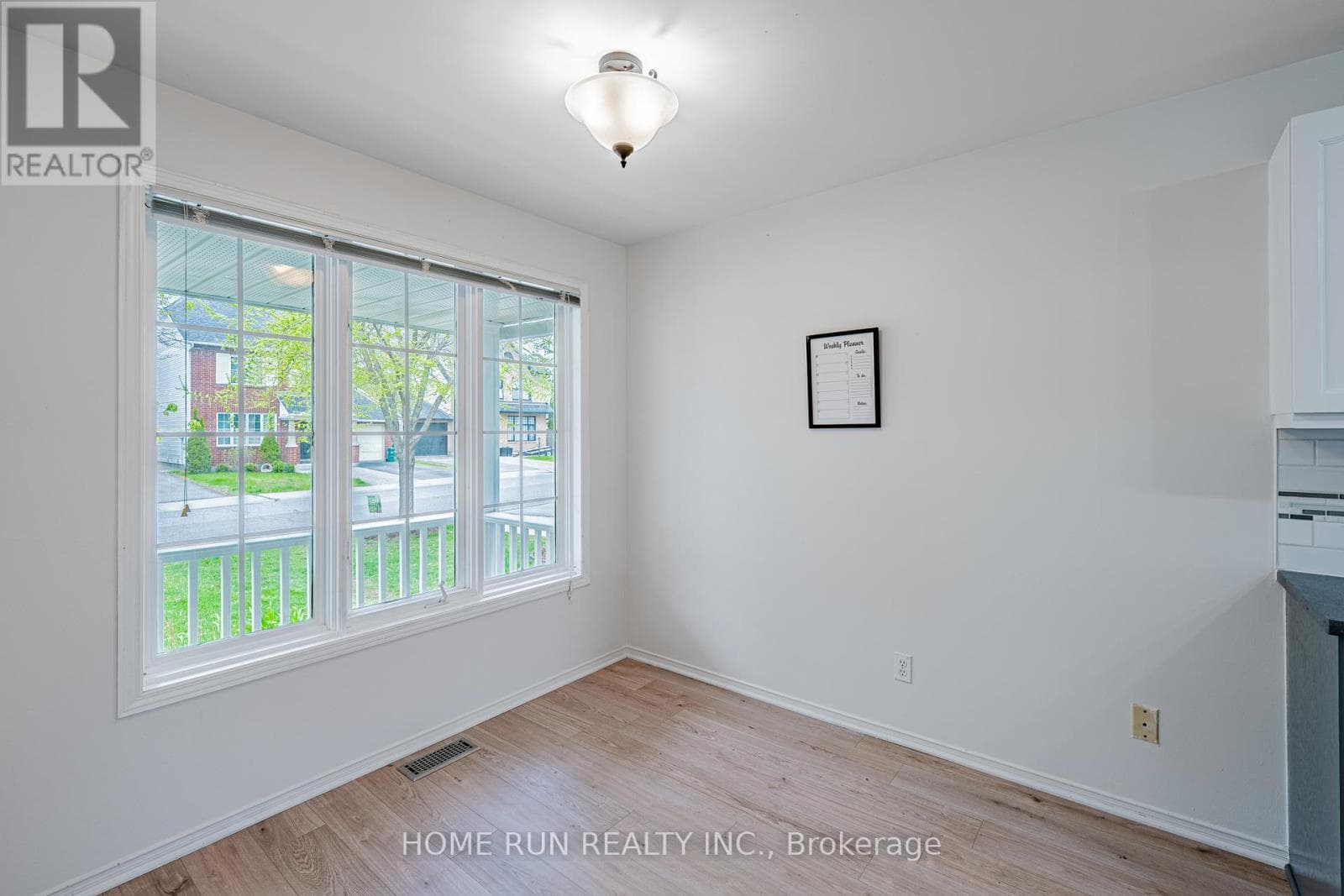 182 WINDHURST DRIVE, Ottawa — photo 5