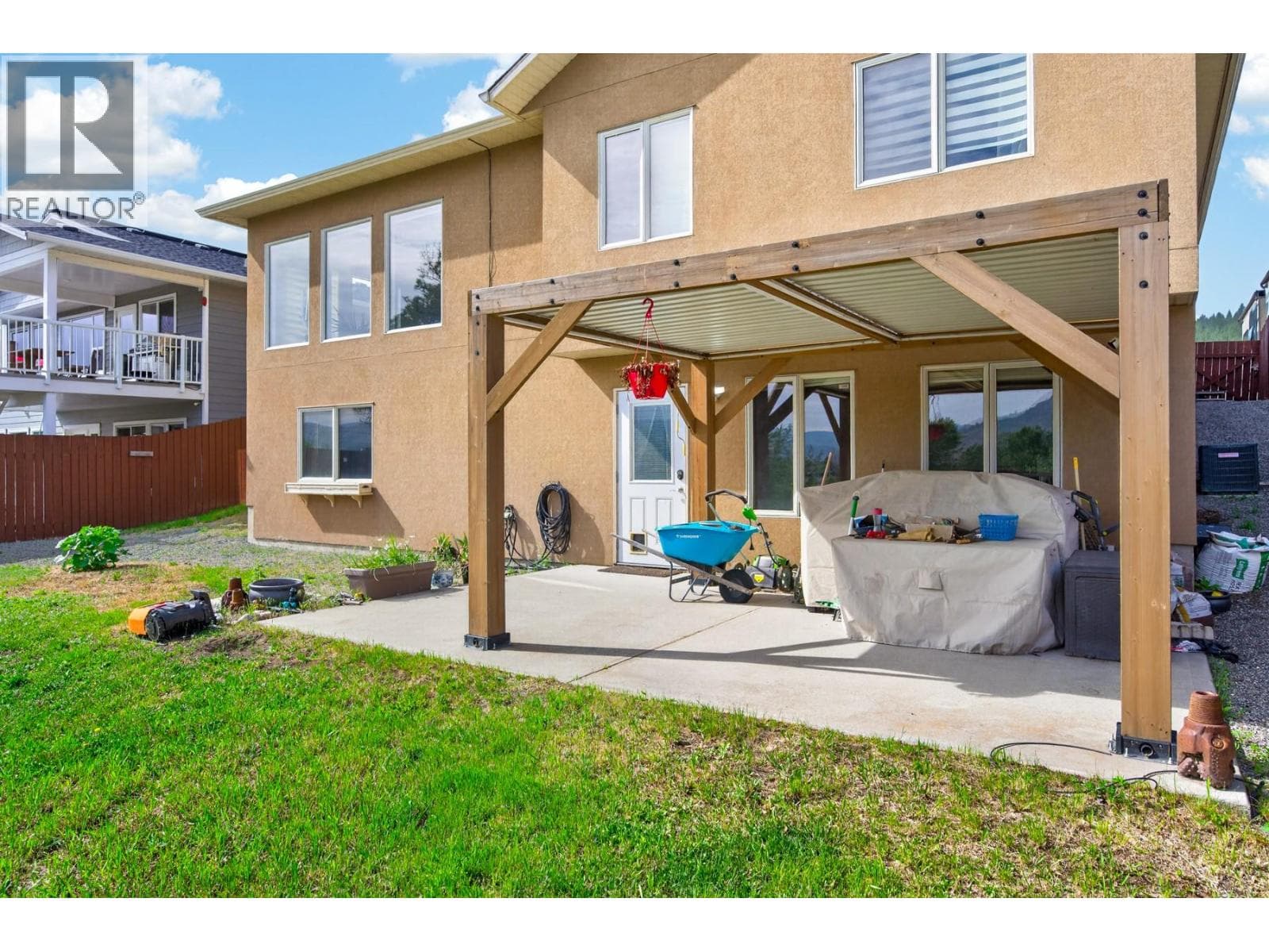 1616 Fir Road, Interior REALTORS® — photo 3