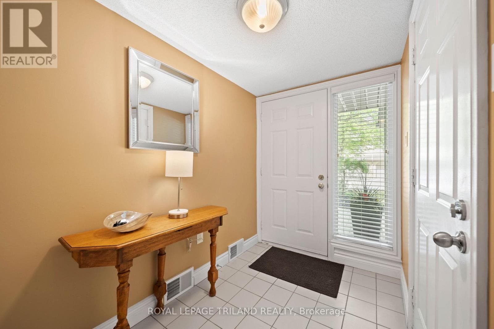 4 - 1399 COMMISSIONERS ROAD W, London and St. Thomas — photo 4