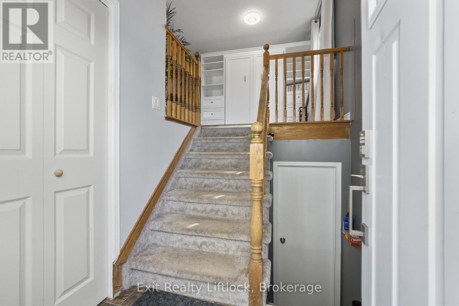 802 MOUNTAIN ASH ROAD, Central Lakes — photo 4