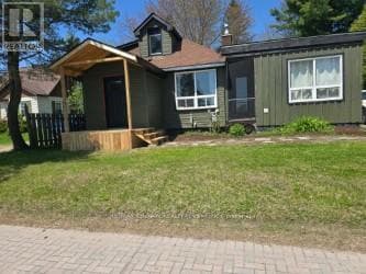 156 MAIN STREET, North Bay — photo 3